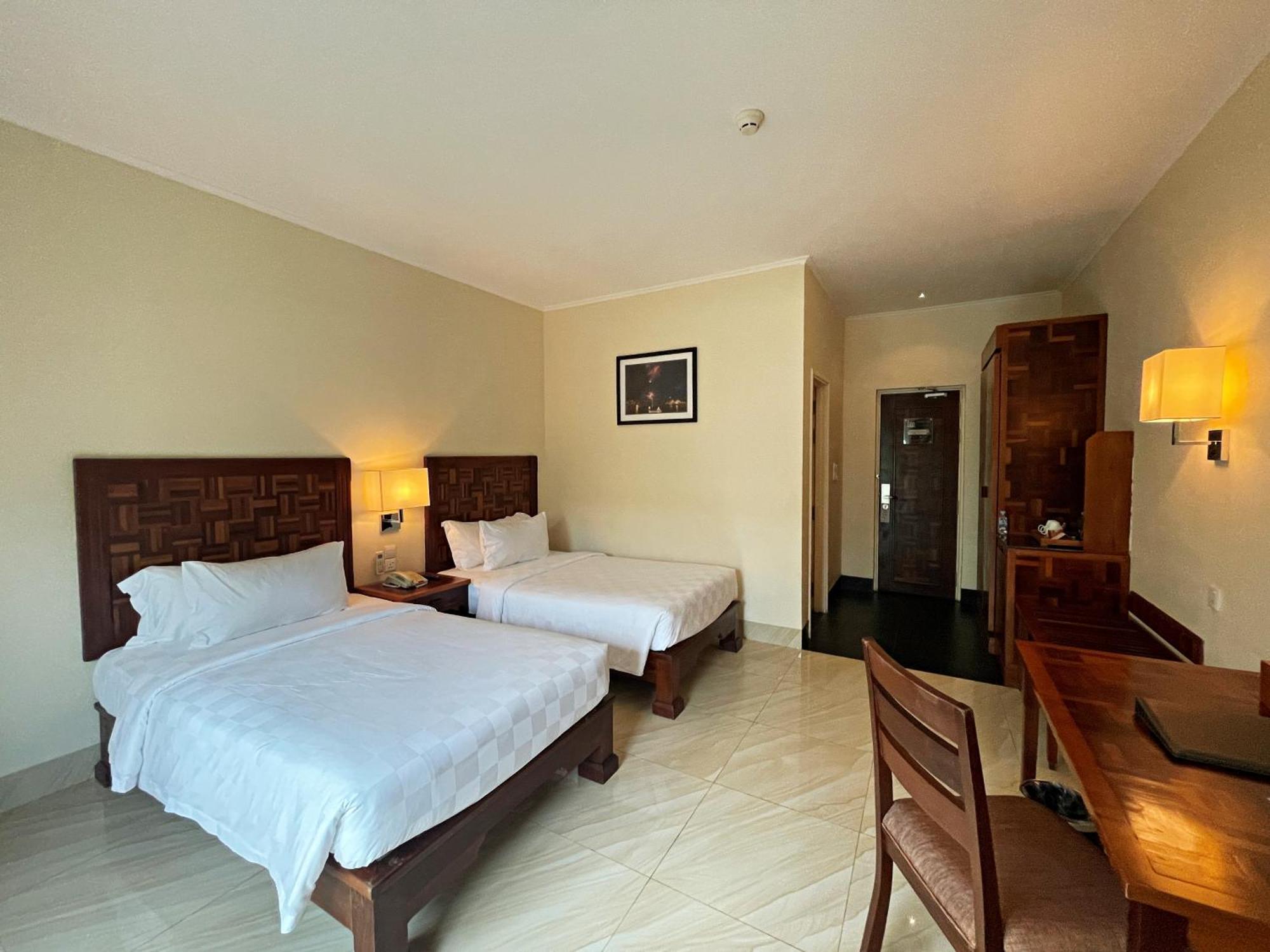 Sokha Palace Siem Reap Hotel Exterior photo